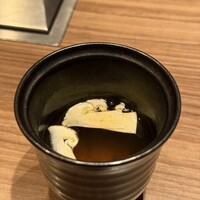 焼肉うしごろ 新宿三丁目店 - 松茸の香りが楽しめる。心もホッとする。