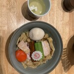 だしと麺 遊泳 - 