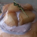 MISO - 桃のコンポートが透けて涼しげ