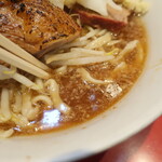 ラーメン二郎 - スープ