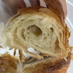 パン・プティ - クロワッサンはハラハラミシミシ。バターじゅわー。