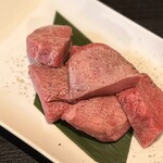 熱血ヤキニク酒場 クラウン - 