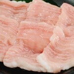 炭火焼肉ホルモン横丁 - 