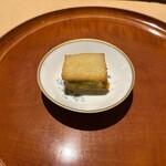 銀座 しのはら - 海老、枝豆、とうもろこしの揚げパン