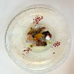 リストランテ イ・ルンガ - 鮮魚のカルパッチョ　貝出汁の冷たいスープ　ボッタルガ