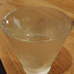 魚串さくらさく立川 - 月替わりオススメドリンクから鳥海山純米酒120ml550円がハッピーアワーで100円引き