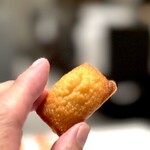 L'ESSOR - 自家製フォナンシェ。 旨い。