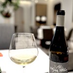 L'ESSOR - ワインおまかせ＃２ これもたぶん、お代わりしたはず。