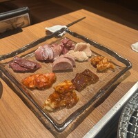 YAKINIKU BON'S - 