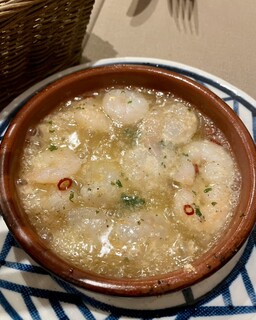 Estella - 海老のアヒージョ