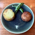 ワインと炭火串焼 銀座 荻 - 