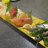 あつたや - 料理写真:お造り：鰤、鯛、鮪、トロサーモン、秋刀魚。
