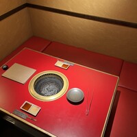 和牛とタン 焼肉 とみ 新橋本店 - 