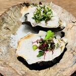 317250493 - 牡蠣新焼き 赤ワインビネガーソース