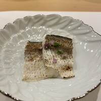 鮨 やすみつ - 