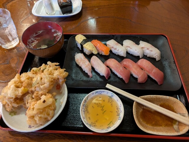 Matsuno Sushi photo 5