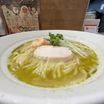 鶏専門 らーめん銀 - 冷やし塩ジュレラーメン　1,000円
      　　〜魅惑の翡翠〜
      　　（夏季限定）