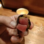 鮨処 乾杯 - シャリがとても少ない鉄火巻