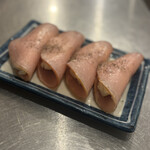 芝浦食肉市場直送 品川ホルモン - 