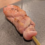 吾一 - 【もも】ふっくら肉汁たっぷり、香ばしさが鼻をぬける