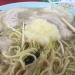 ラーメンショップ - 昼からニンニクも