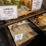 レストラン ペニーレイン - 並び直して焼きたてのゴルゴンゾーラをゲット♪