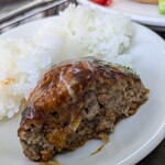 レストラン ペニーレイン - ハンバーグの中