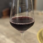 焼肉とみ - 赤ワイングラス