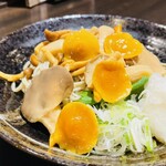 瑞祥 - 手打ちきのこそば（盛り付け後①）