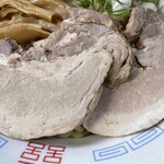 中華そば処 琴平荘 - 『温タレつけ麺』のチャーシュー