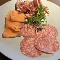 District Brasserie, Bar, Lounge - 