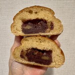 MORETHAN BAKERY - 黒糖くるみあんぱん