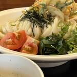 手打ちうどん 自遊席 - 