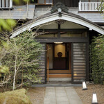 Manpei Hotel Hinoki - 明治時代築の総檜造りの歴史的建物をリニューアル