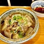 大衆酒場 坂本商店 - 名物　ハチノス牛すじ出汁煮込み720円