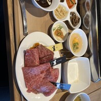 熟成和牛焼肉エイジング・ビーフ 神楽坂飯田橋店 - 