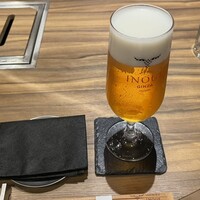 東京焼肉いのうえ 銀座店 - ザ・プレミアムモルツマスタードリーム(980円)