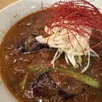 人力俥 - 醤油ベースのスープに麻婆茄子がたっぷり！