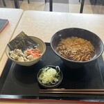 ゆで太郎 - 料理写真:鯖ほぐし丼とかけそばセット　530円って！お得ですね