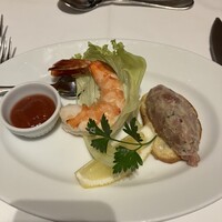 ベンジャミンステーキハウス KITTE大阪店 - 
