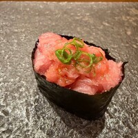 青山鮨孝 - 