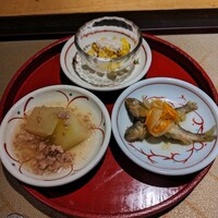 食堂 ぎんみ - 稚鮎の南蛮漬け 焼きもろこしパルミジャーノ 冬瓜そぼろ