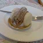 紅茶と焼き菓子　ジョワ・ド・ヴィーヴル - モンブラン