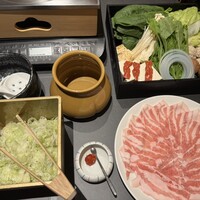 京都つゆしゃぶCHIRIRI 四条烏丸 別邸 - 