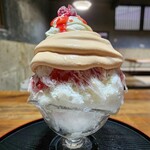 とろりん茶房 - いちごみるくエスプーマ