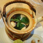 越中屋  - 鱧と松茸　土瓶蒸し　１，２００円