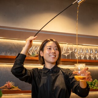本場仕込みのスペイン料理とベネンシアを堪能