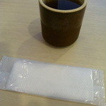 バンノウ水産 - お茶とお絞り