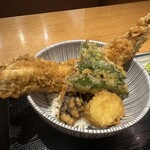 玄菜 - はみ出し穴子天丼