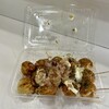 たこ焼きのくどう - たこ焼き12個360円。